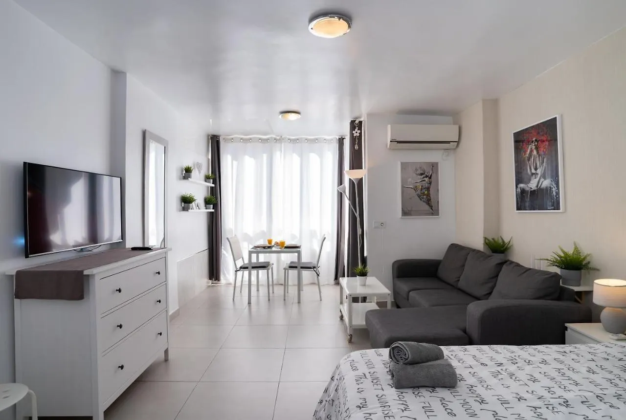 Benalmadena Sunny Days Apartment