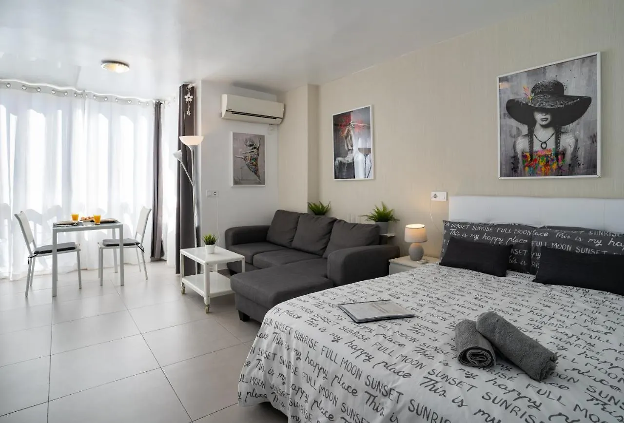 Benalmadena Sunny Days Apartment 0*,  Spain