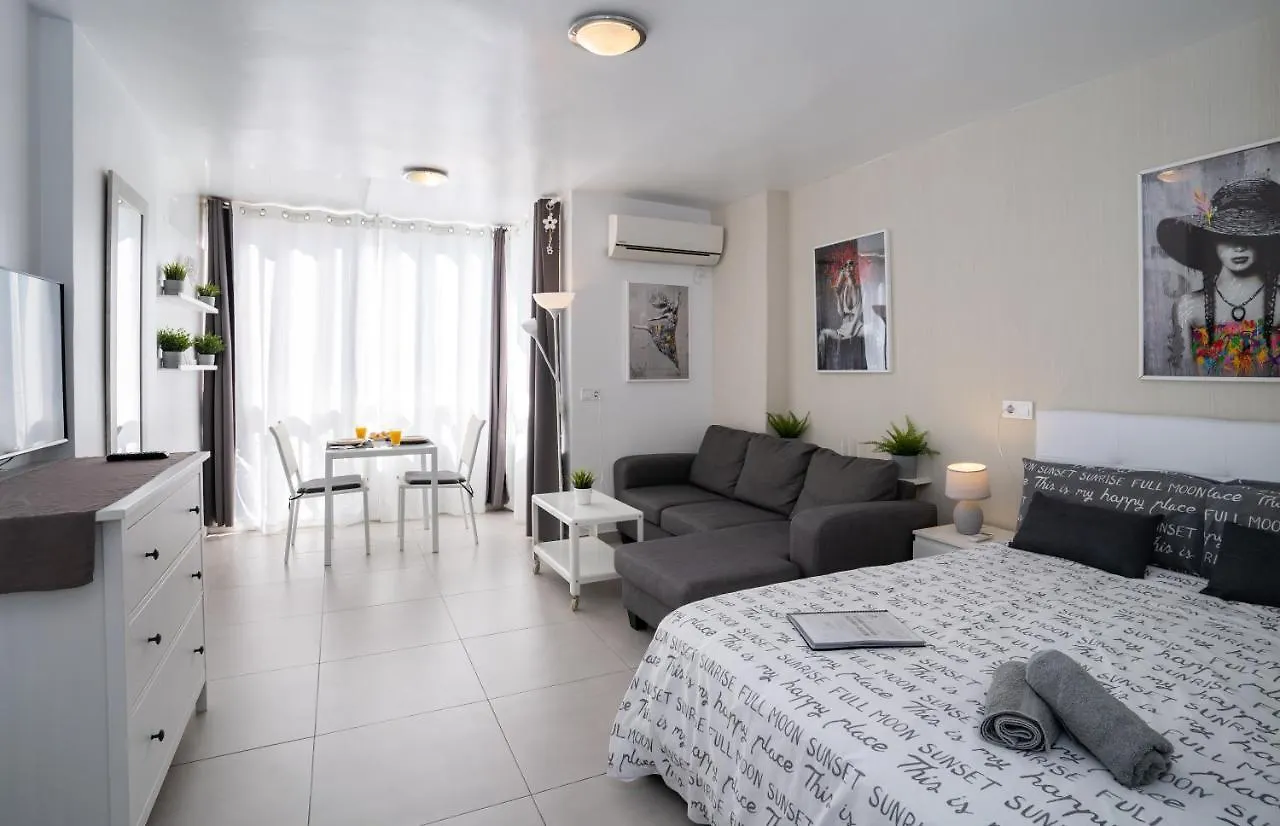 Benalmadena Sunny Days Apartment Spain